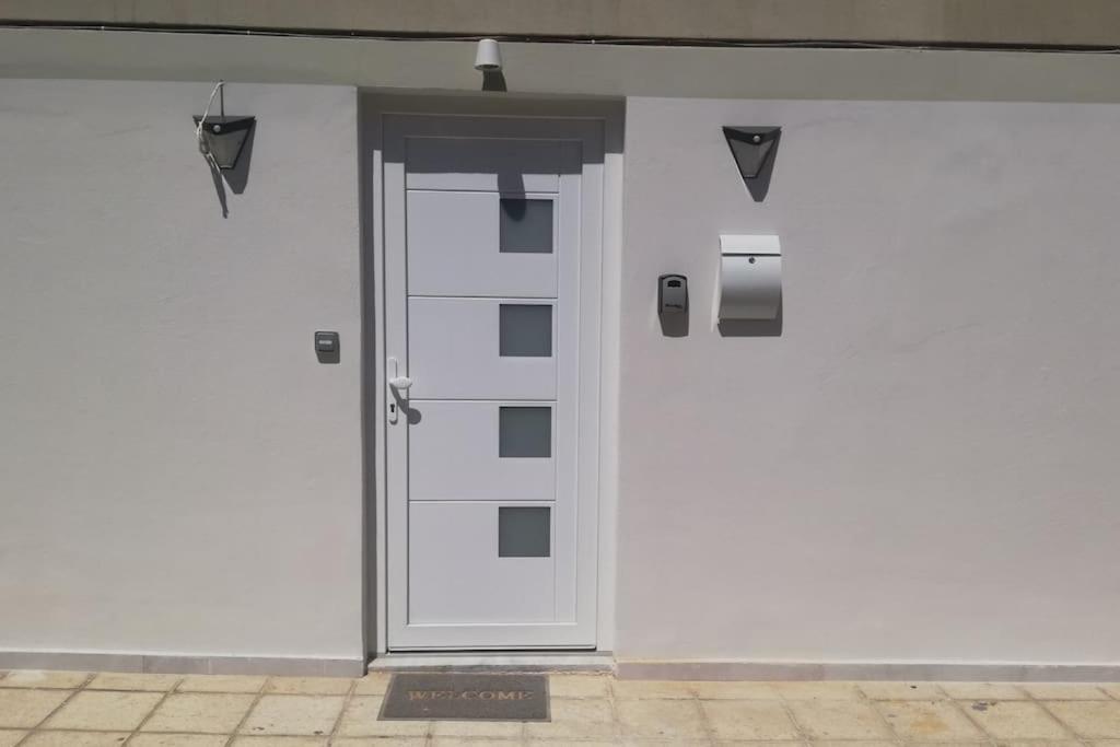 Brio Luxurious Urban Stay In Heraklio,Wifi,Αc Kandiye Dış mekan fotoğraf